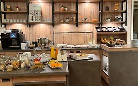 Hotel Café Adler